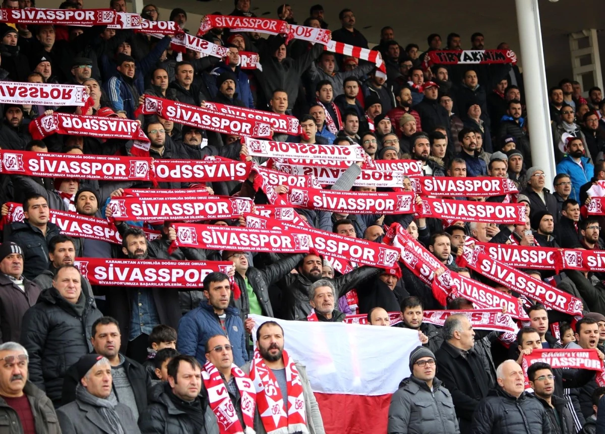 Sivasspor-Petrocub maçının biletleri yarın satışa çıkacak