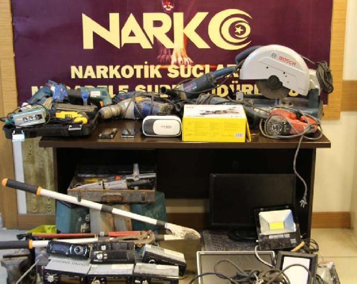 Son dakika haberleri | Çalıntı malzeme karşılığı uyuşturucu satan şüphelinin evine operasyon