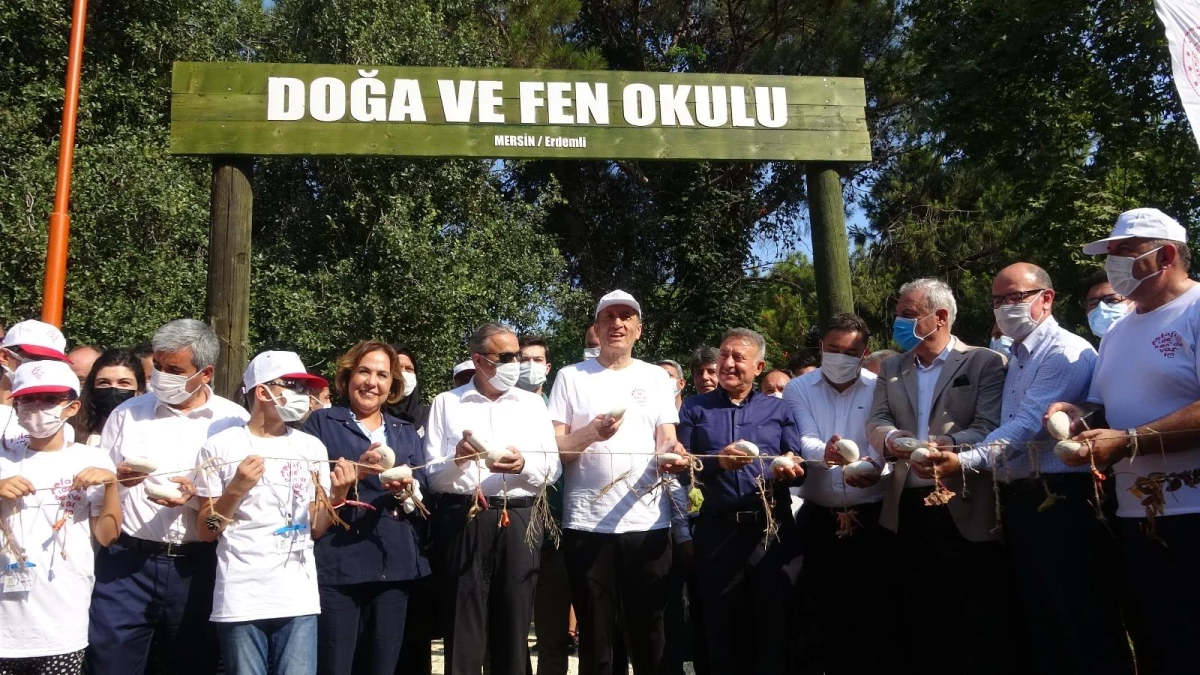 "Doğayla iç içe eğitimin aslında nasıl olabileceğini dünya çapında bir örnek olarak göstermişiz"