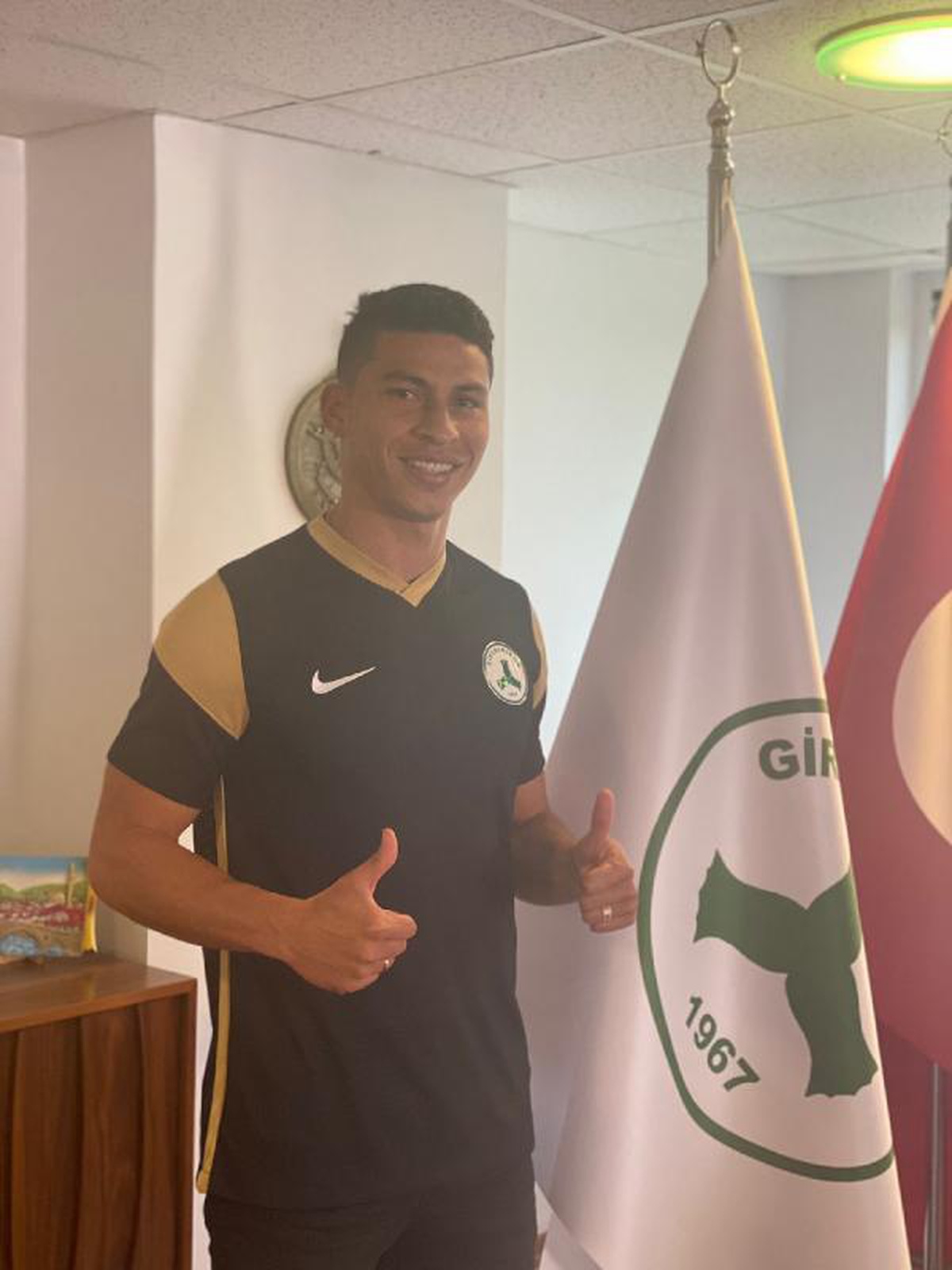 Giresunspor savunmasına Arjantin\'den takviye