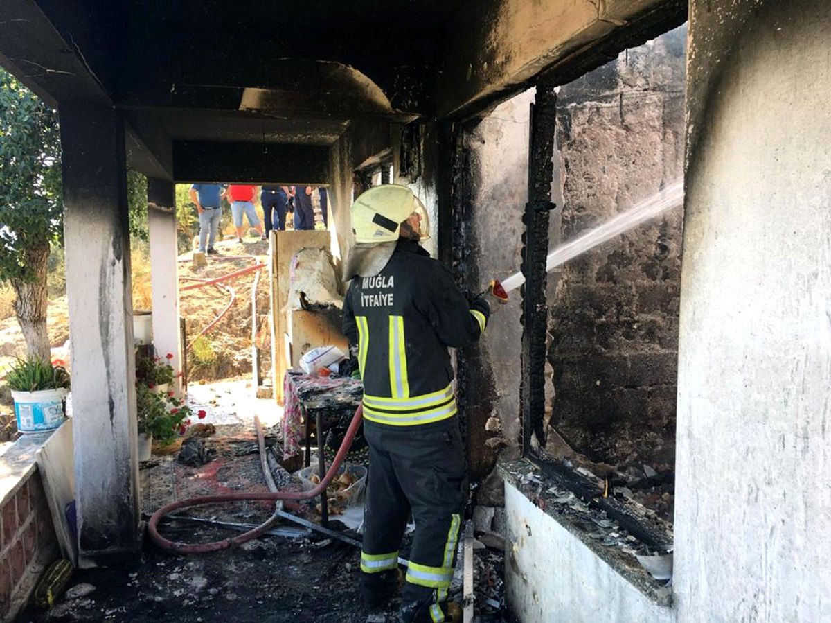 Muğla\'da itfaiye ekipleri bayram tatilinde 218 olaya müdahale etti