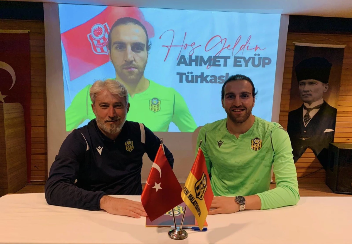 Son dakika... Yeni Malatyaspor, kaleci Ahmet Eyüp Türkaslan\'ı transfer etti