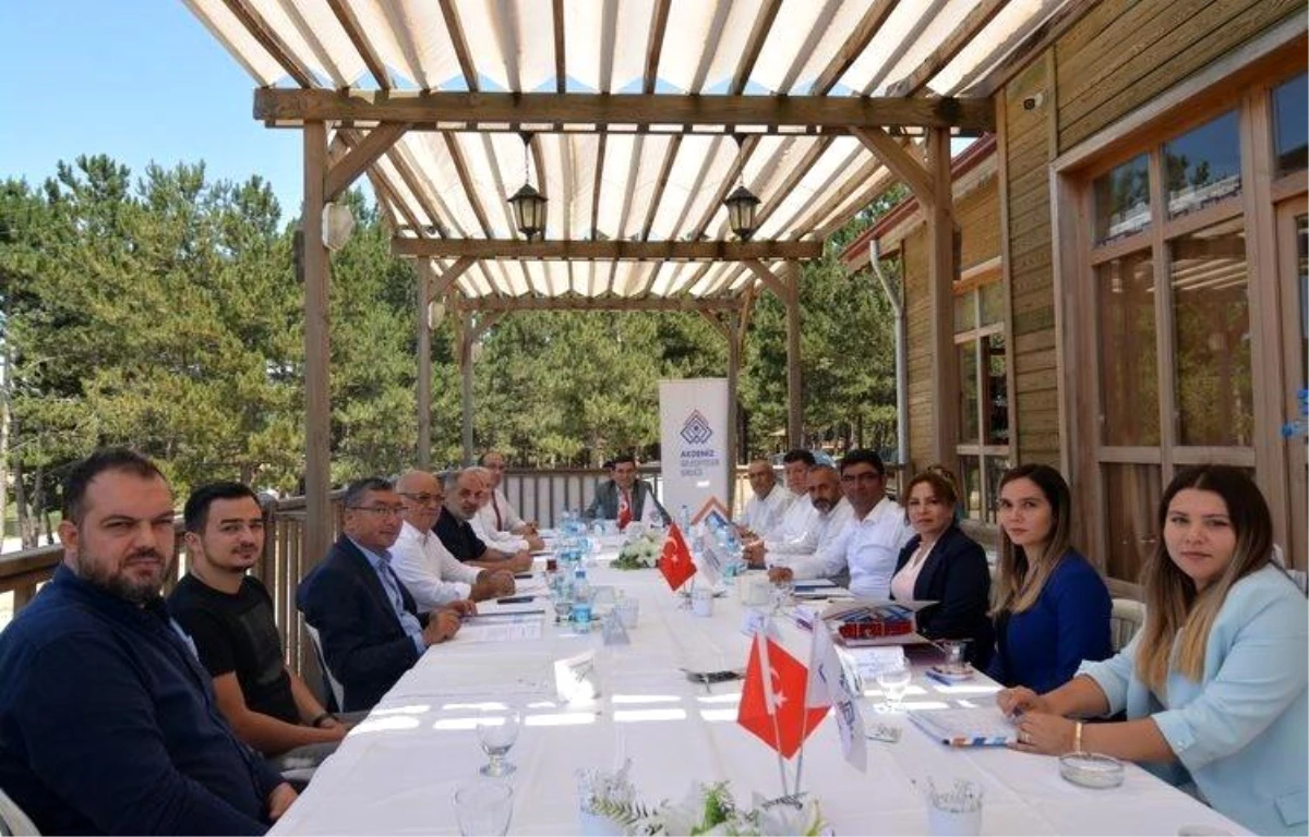 Akdeniz Belediyeler Birliği encümen toplantısı Sandıklı\'da yapıldı