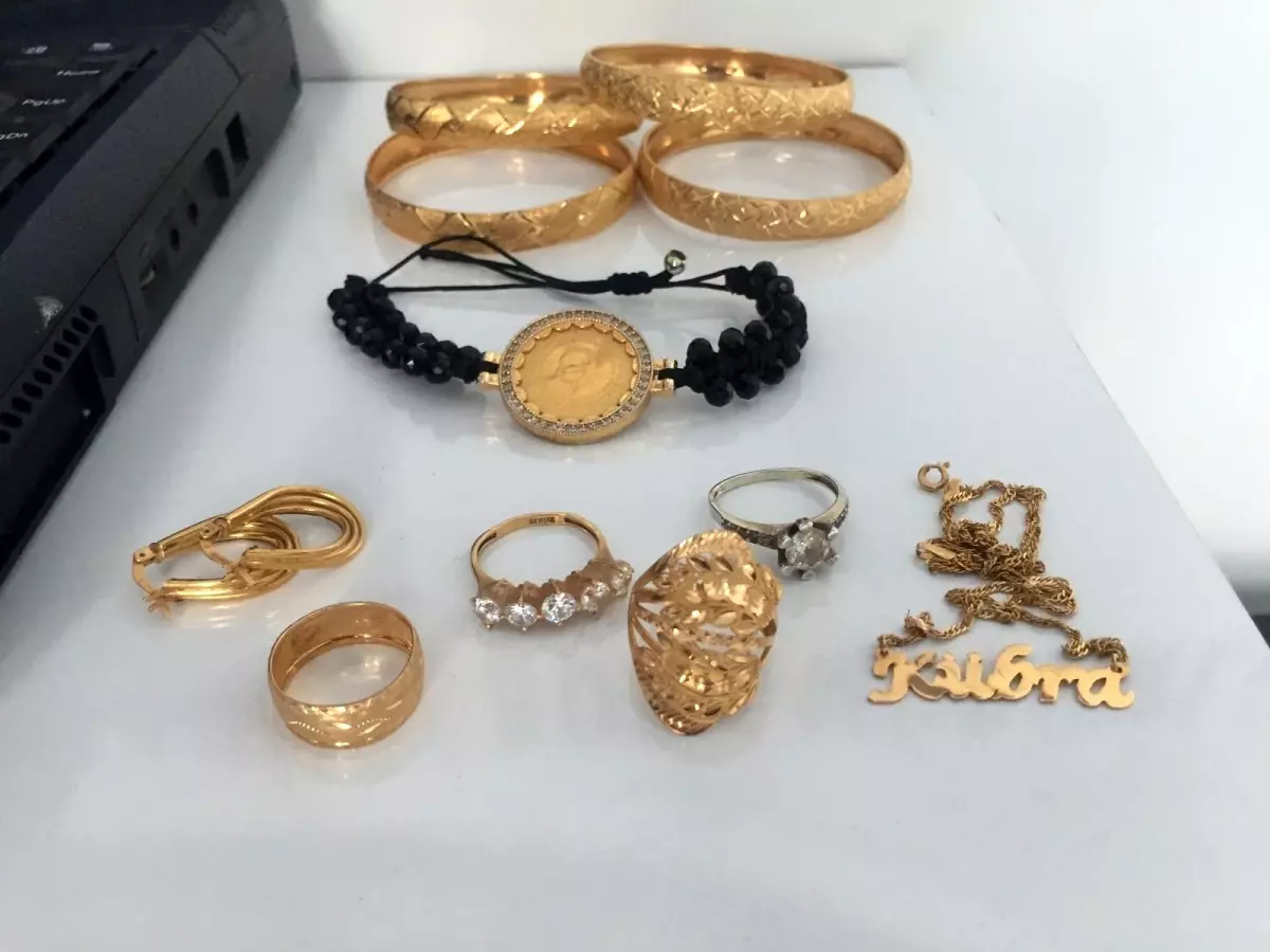 Adana merkezli internetten dolandırıcılık soruşturmasında 26 şüpheli gözaltına alındı