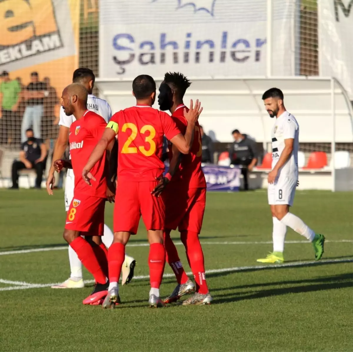 Hazırlık Maçı: Kayserispor: 1 Ballkani: 1
