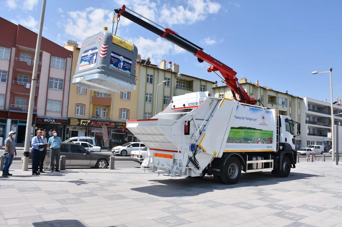 Karapınar\'da belediye araç filosu genişliyor