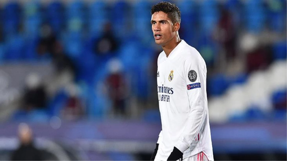 Manchester United, Real Madrid\'in yıldızı Raphael Varane\'ı transfer etti