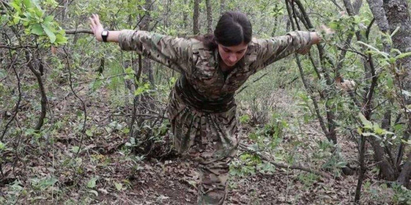 PKK\'nın dağdaki balerini! Teröristleri şirin gösterme algısı bu kez pes dedirtti