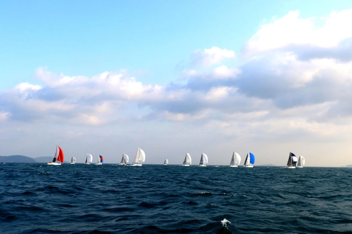 Uludağ\'ın ilham verdiği yelken yarışı "TAYK Eker Olympos Regatta" klasik rotasına geri dönüyor