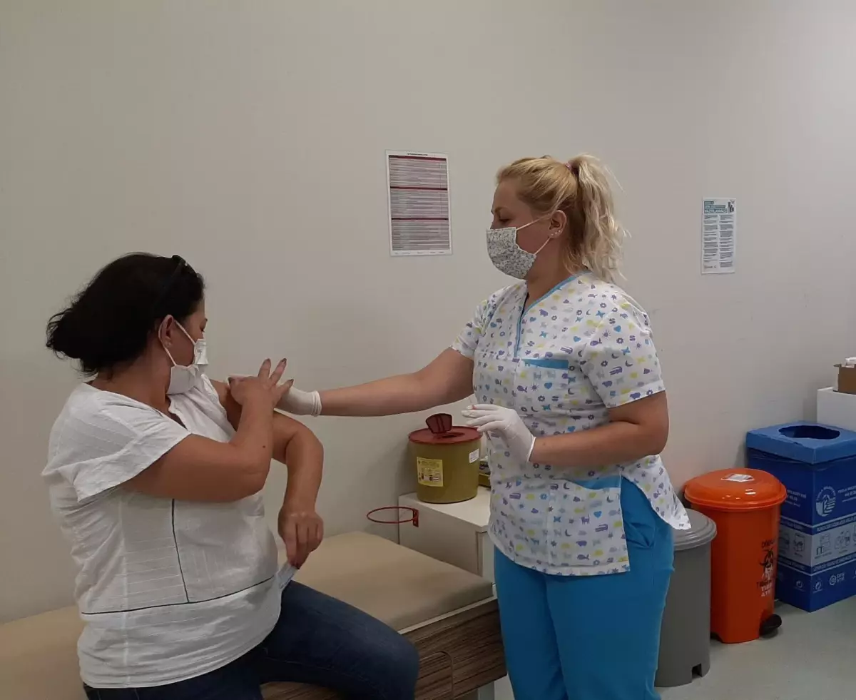 Bakan Koca 1 Milyonuncu doz aşının yapıldığını açıkladı!