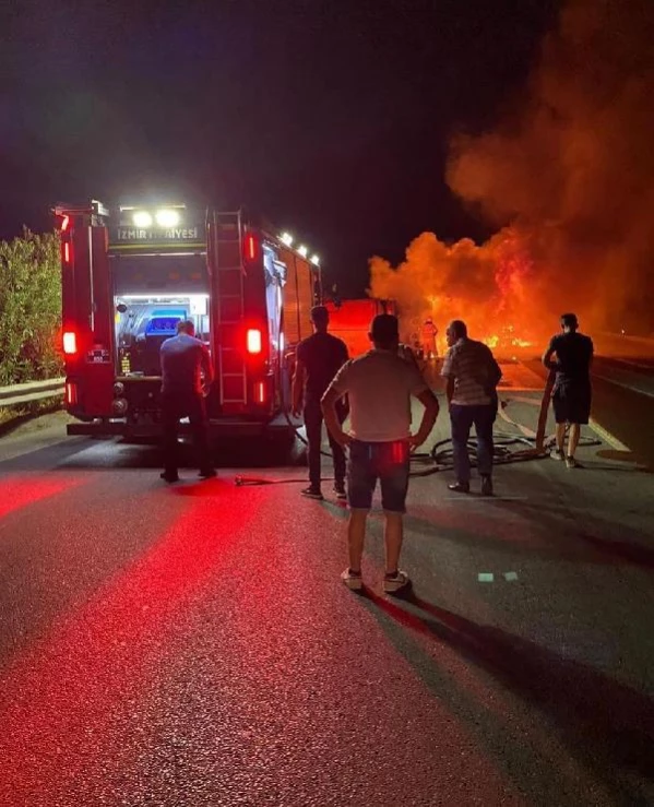 Devrilen TIR'da yangın çıktı, araçta mahsur kalan sürücü yangında öldü