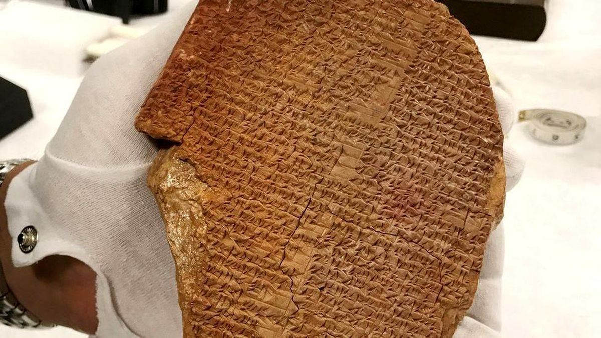 Gılgamış Destanı: ABD\'li yetkililer, yasa dışı yollardan ülkeye sokulan tablete el koydu