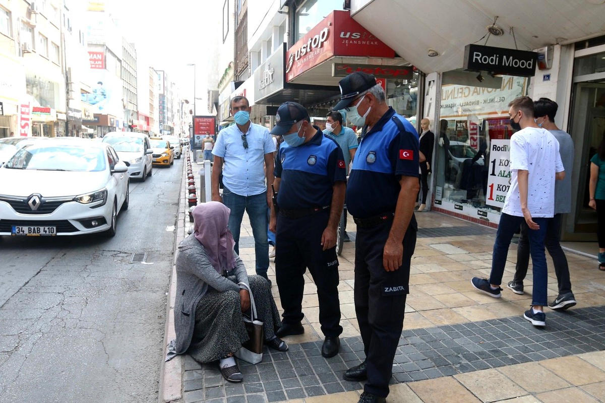 Son dakika: Zabıta ve polisten dilencilere yönelik denetim
