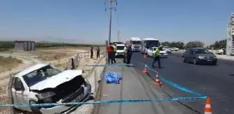 Konya'da TIR'ın çarptığı otomobildeki baba ve kızı öldü