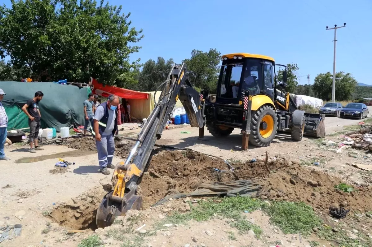 Burhaniye Belediyesi Düdüklü kaçağına el attı