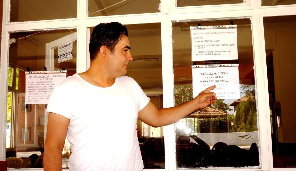 Duyarlı kahveciden aşı uyarısı