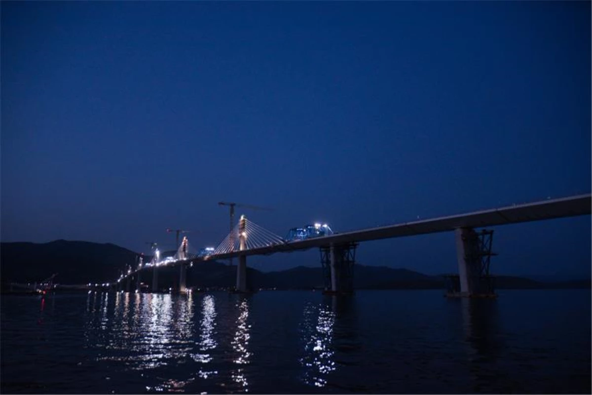 Hırvatistan\'ın kuzey ve güney toprakları tartışmalı Peljesac Köprüsü ile birbirine bağlandı