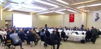 İstanbul'da gerçekleştirilen Ulaşım Koordinasyon Merkezi toplantısında bin adet yeni ticari taksinin hizmete alınması teklifi oy birliği ile...