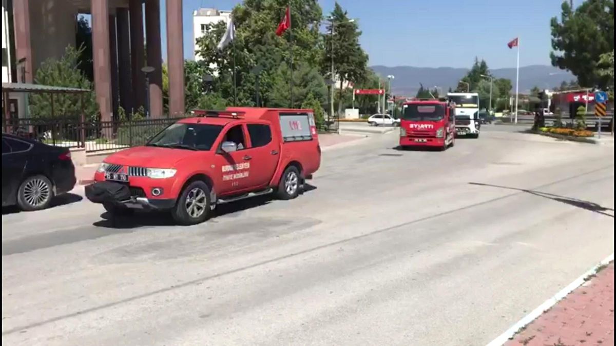 Manavgat\'ta devam eden yangın için Burdur\'dan takviye ekip yola çıktı