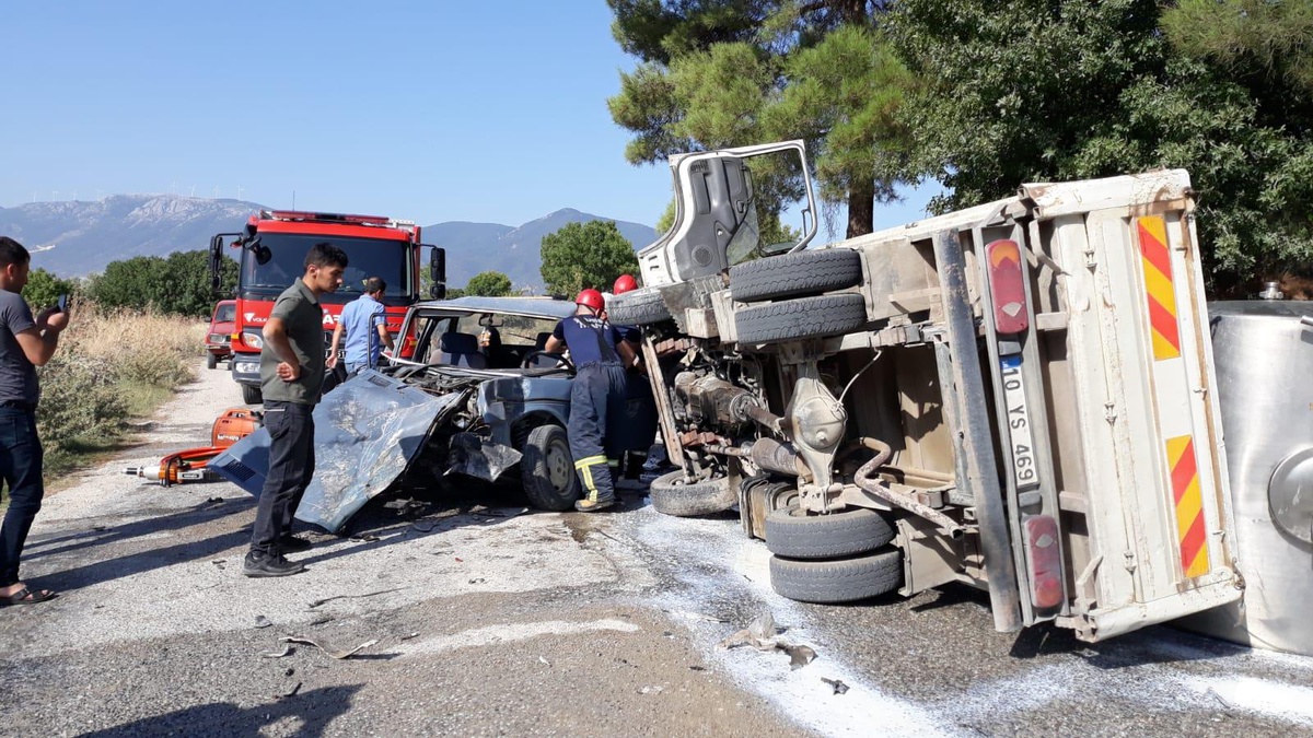 Manisa\'daki trafik kazasında 1 kişi yaralandı