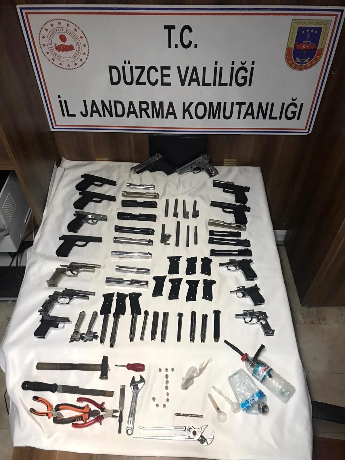 Silah imalatına jandarma baskını
