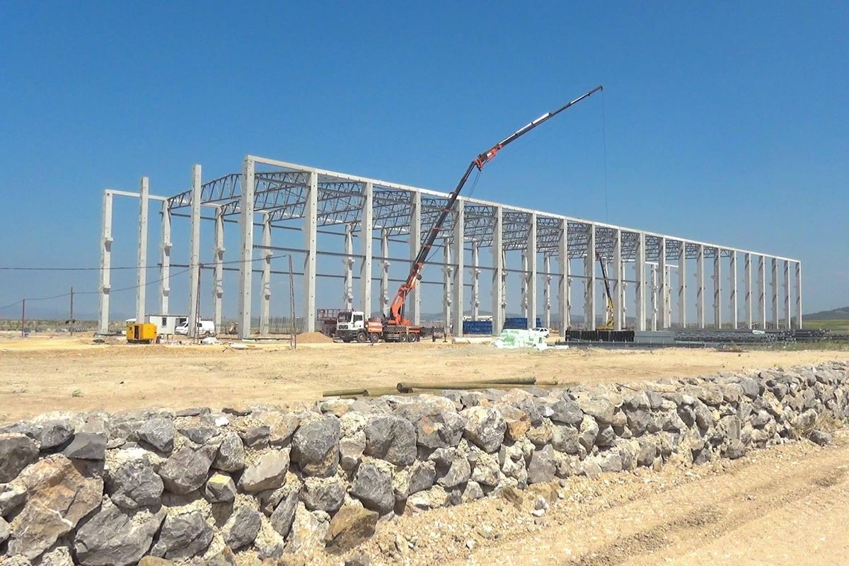 Türkiye\'nin yeni teknoloji üssü TEKNOSAB\'da fabrikalar yükselmeye başladı