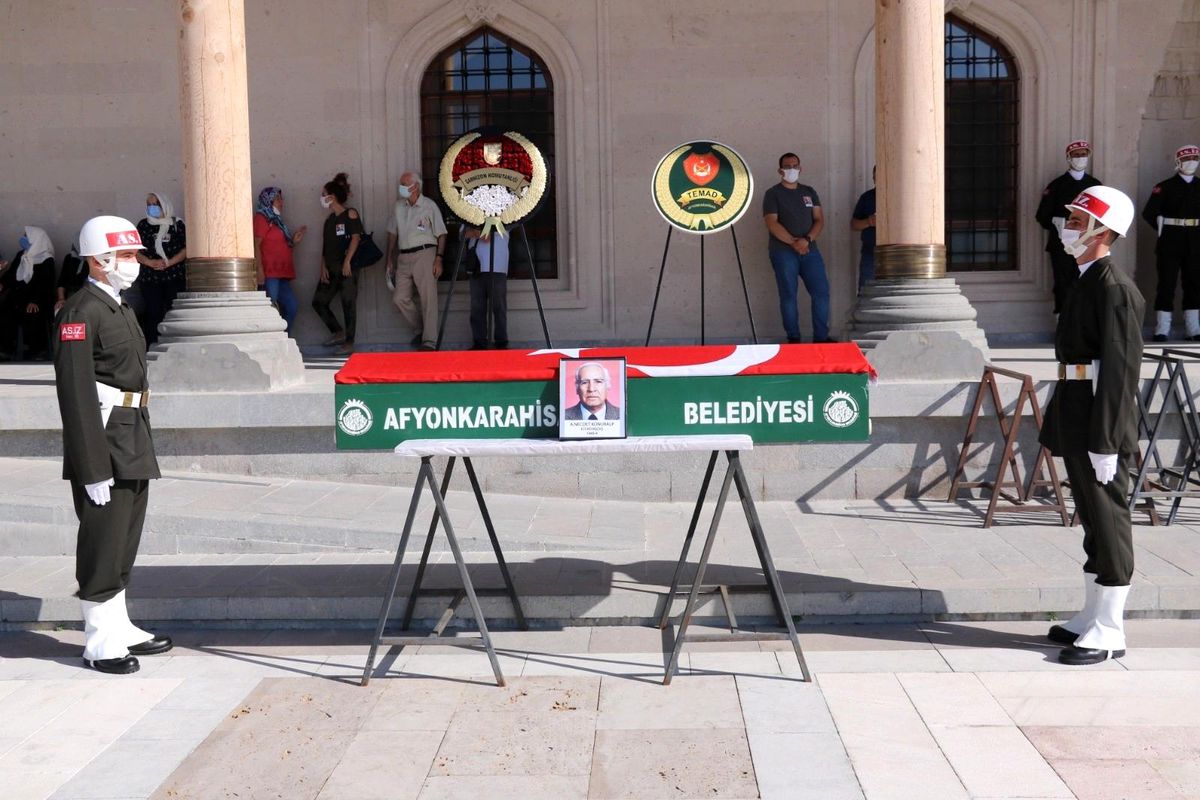 Son dakika haberi! Vefat eden başçavuş askeri törenle sonsuzluğa uğurlandı