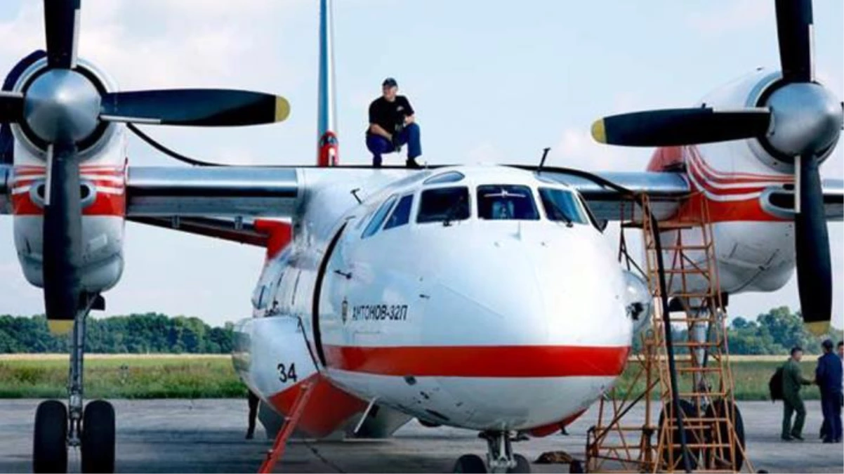 Ukrayna\'dan büyük destek! Yangınlarla mücadele için 2 itfaiye uçağı ve özel ekip gönderdi