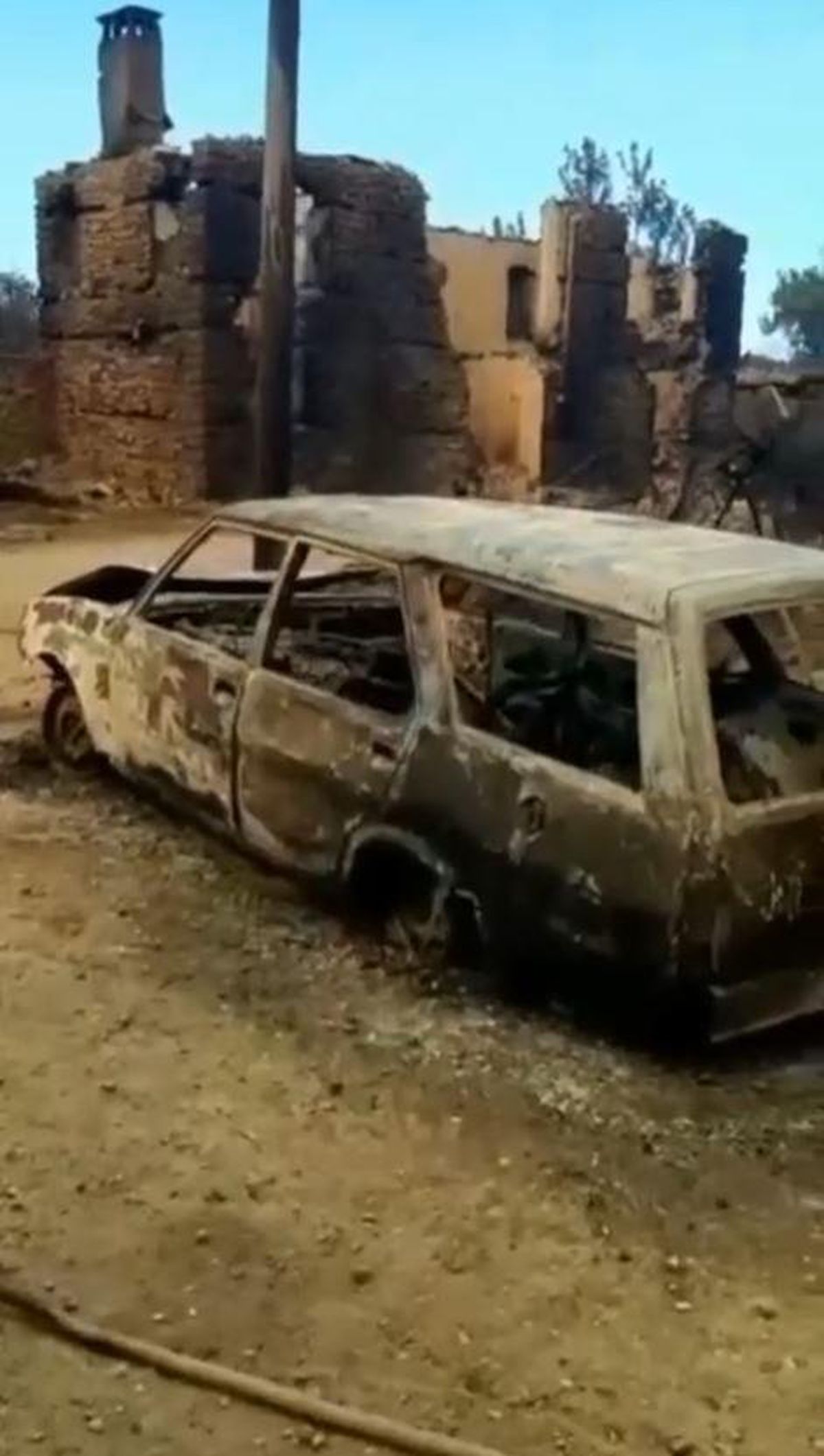 Yangın anında yaşadıklarını gözyaşları içerisinde anlattı, sözleri yürekleri burktu