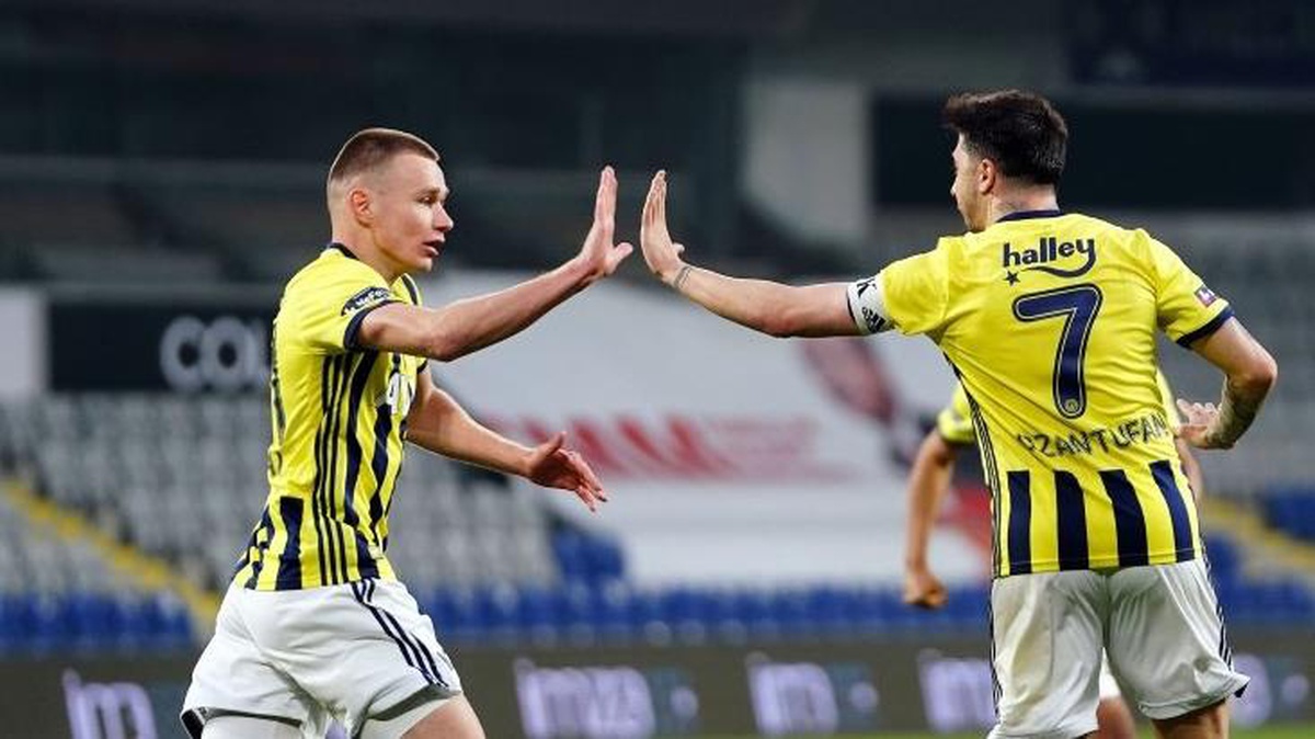 Dortmund, Szalai için Fenerbahçe\'ye resmi teklif mektubu gönderdi