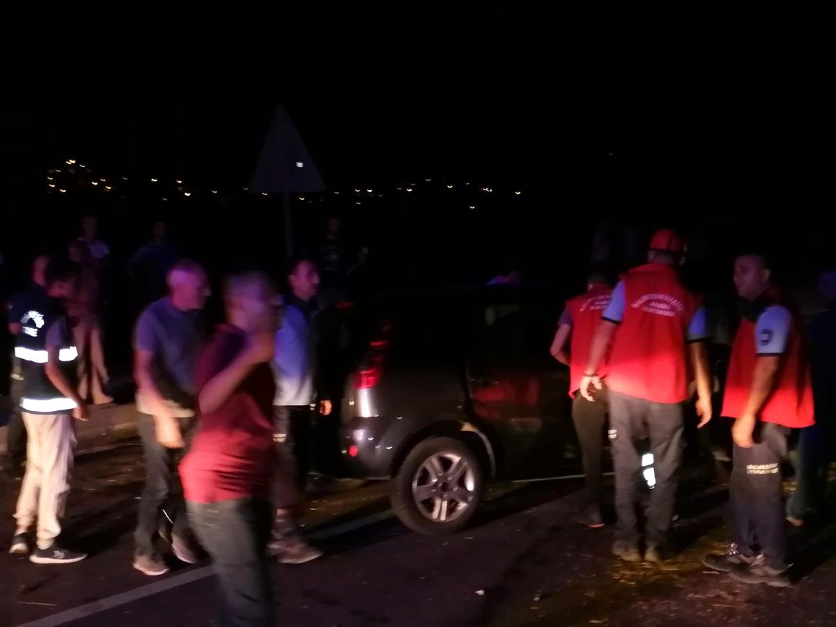Son dakika haber! Bigadiç\'te trafik kazası, baba ile kızı yaralandı