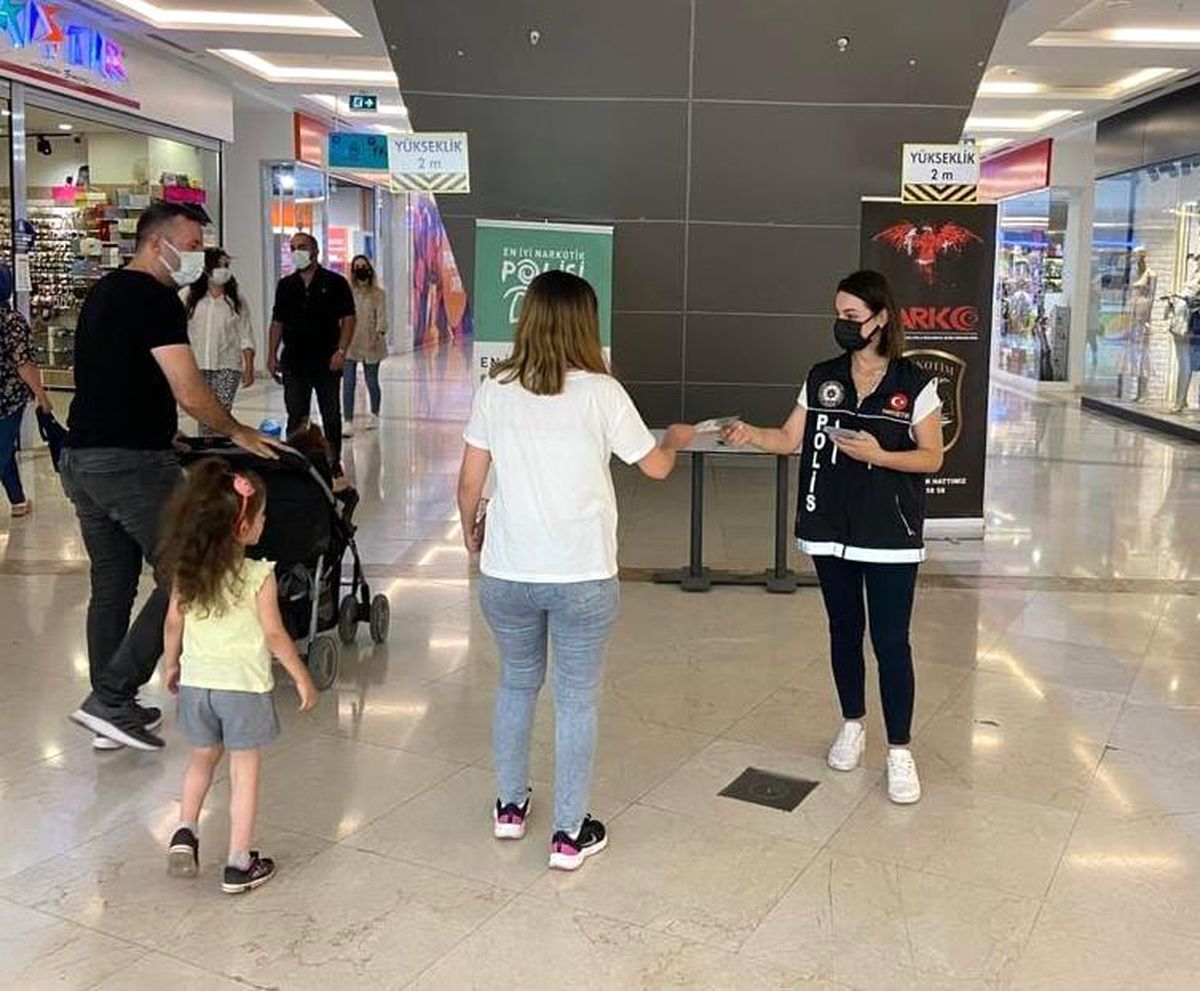 Son dakika haberi: Sivas\'ta narkotik madde ihbar uygulaması anlattıldı