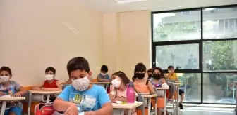 Tuzla'da 40 farklı branşta her yaştan gence eğitim