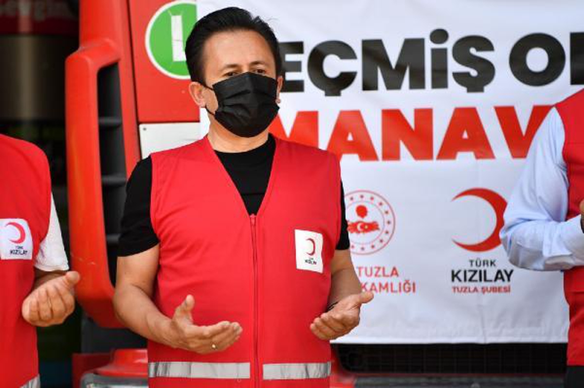Yardım TIR\'ı ve su tankerleri Manavgat için yola çıktı
