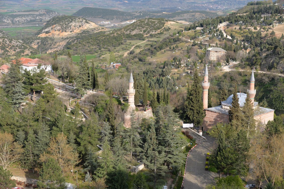 Bilecik\'te Şeyh Edebali Türbesi onarım ve çevre düzenlemesi için ziyarete kapatıldı