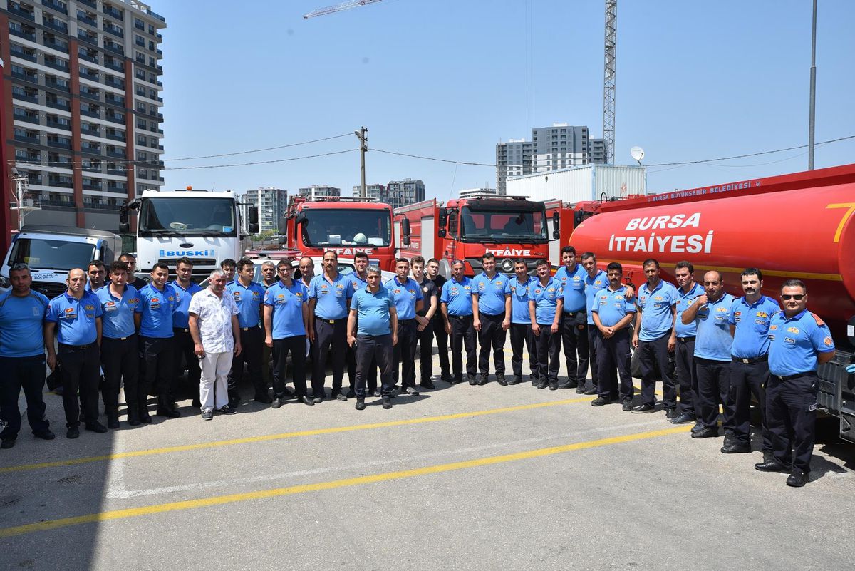 Son dakika haber... Bursa Büyükşehir Belediyesi itfaiye ekipleri Marmaris\'e gönderildi