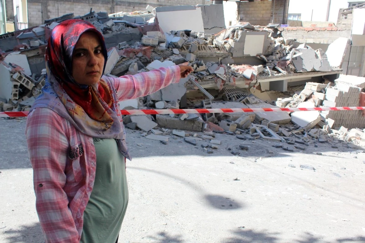 Gaziantep\'te yeni yapılan 5 katlı bina çöktü, facianın eşiğinden dönüldü