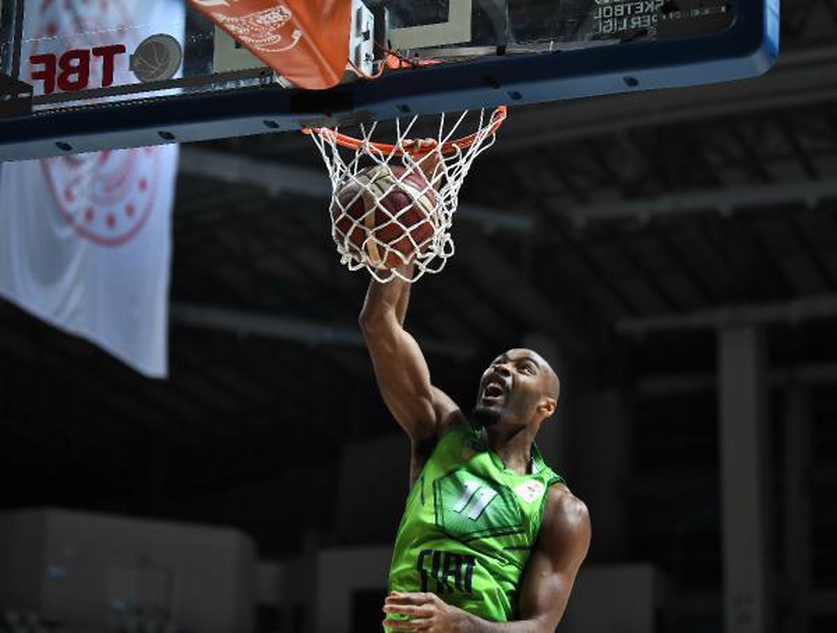 Jeremy Simmons, TOFAŞ\'ta forma giymeye devam edecek