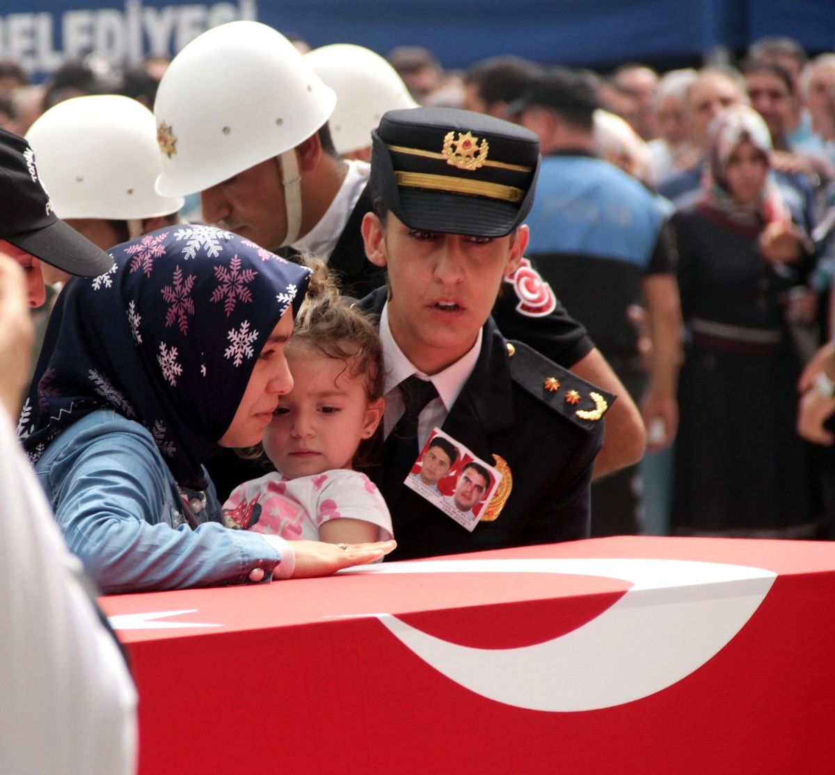 Şehit kızı başmüfettiş oldu