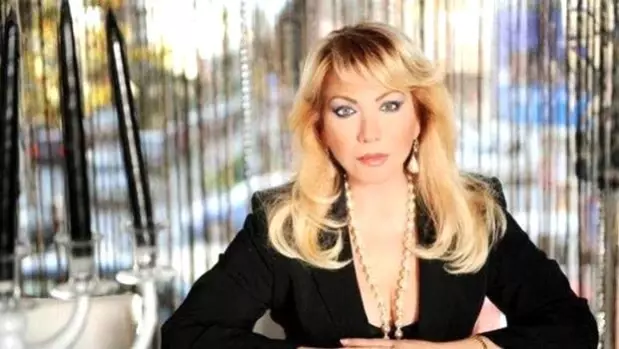 Ünlü sanatçı Nil Burak hastaneye kaldırıldı