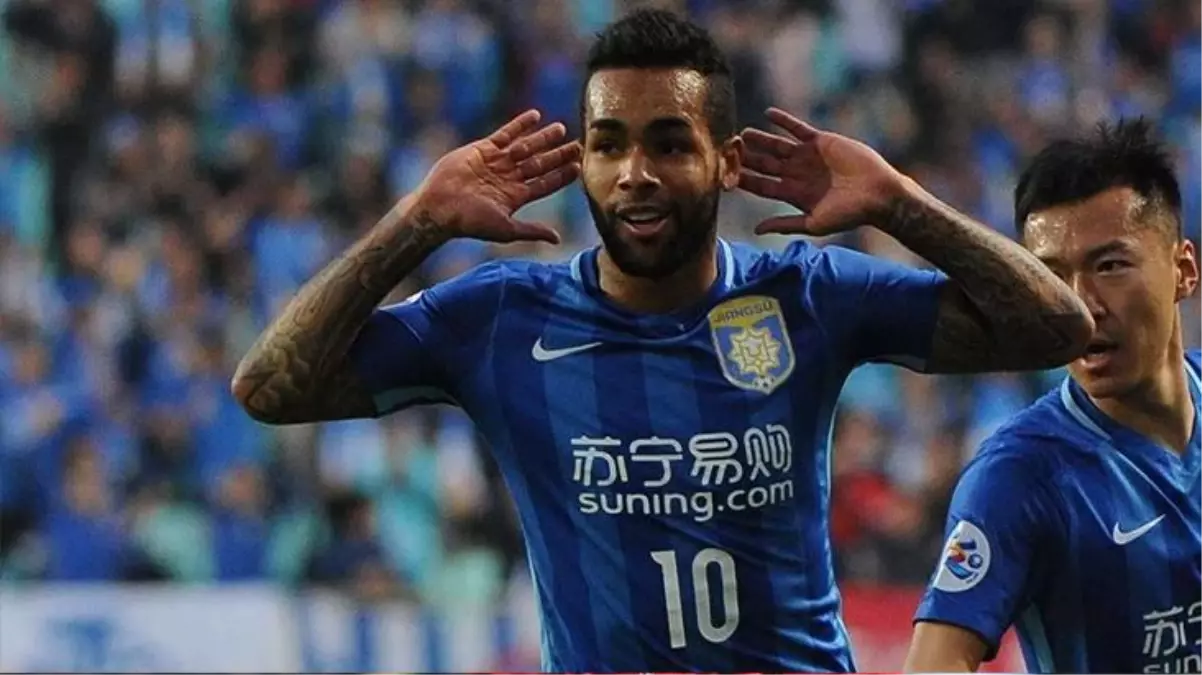 Alex Teixeira\'nın paylaşımı Beşiktaş taraftarını heyecanlandırdı! İstanbul\'a gelmek için gün sayıyor