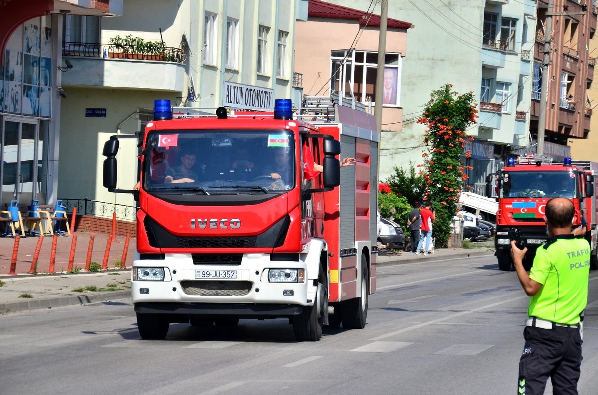 Son dakika gündem: Azerbaycan\'ın itfaiye konvoyu Samsun\'a ulaştı