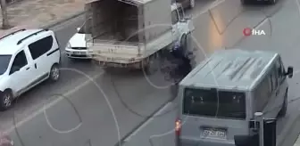 Dikkatsiz sürücünün neden olduğu kaza kamerada