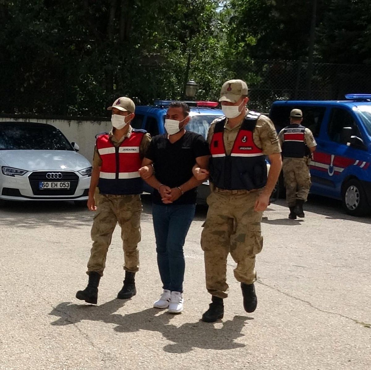 Genç kadını kazara vurduğunu iddia eden şahıs tutuklandı