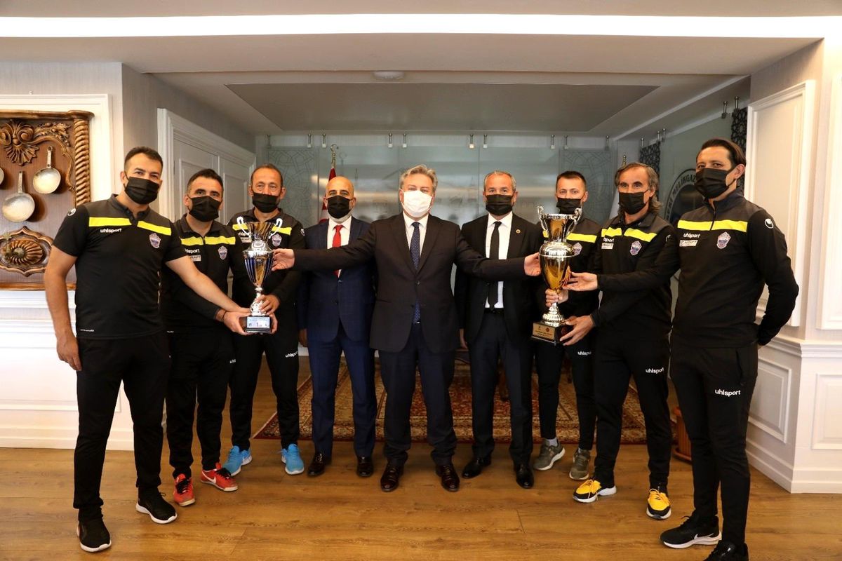 Kayseri Masterler Spor Kulübü\'nden Başkan Palancıoğlu\'na ziyaret