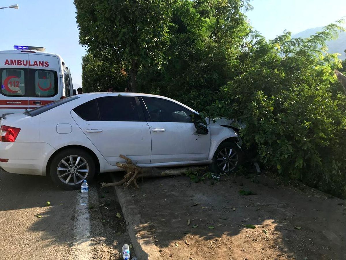 Son dakika haber | Kozan\'da trafik kazası: 1 yaralı