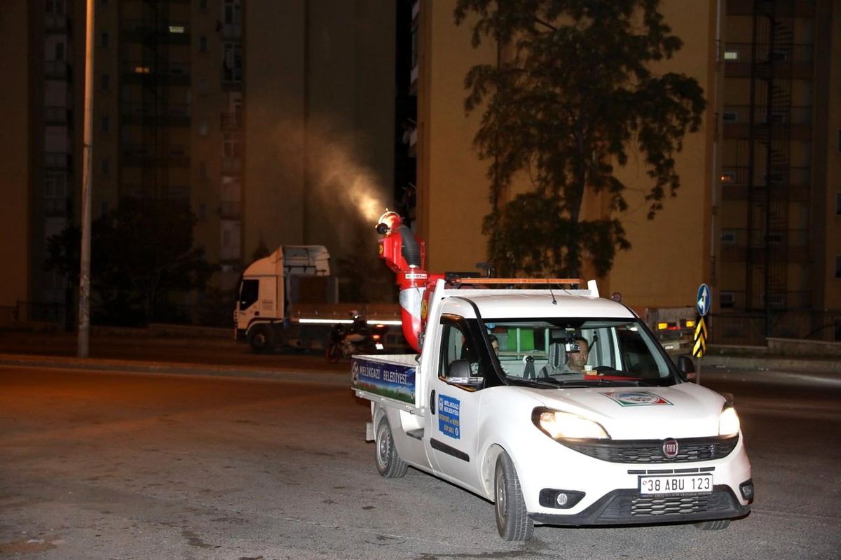 Melikgazi\'den haftanın 7 günü ilaçlama
