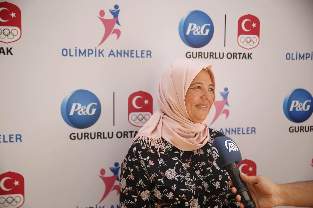 "Olimpik Anneler" İbrahim Çolak\'ın mücadelesini beraber izledi