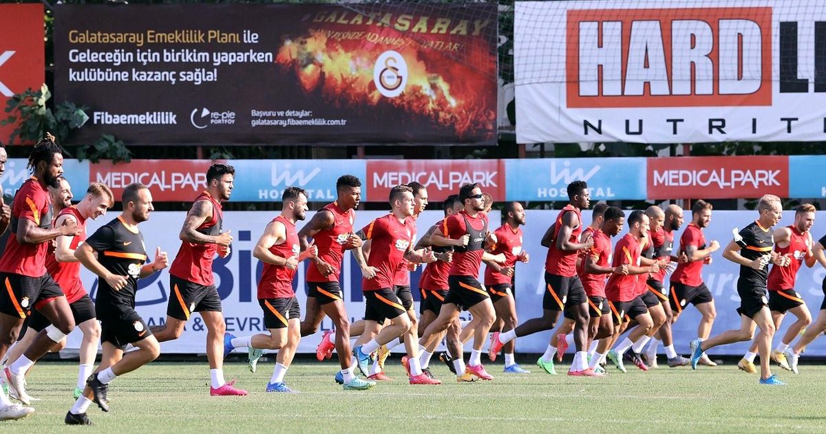 Galatasaray, St. Johnstone maçının taktiğini çalıştı
