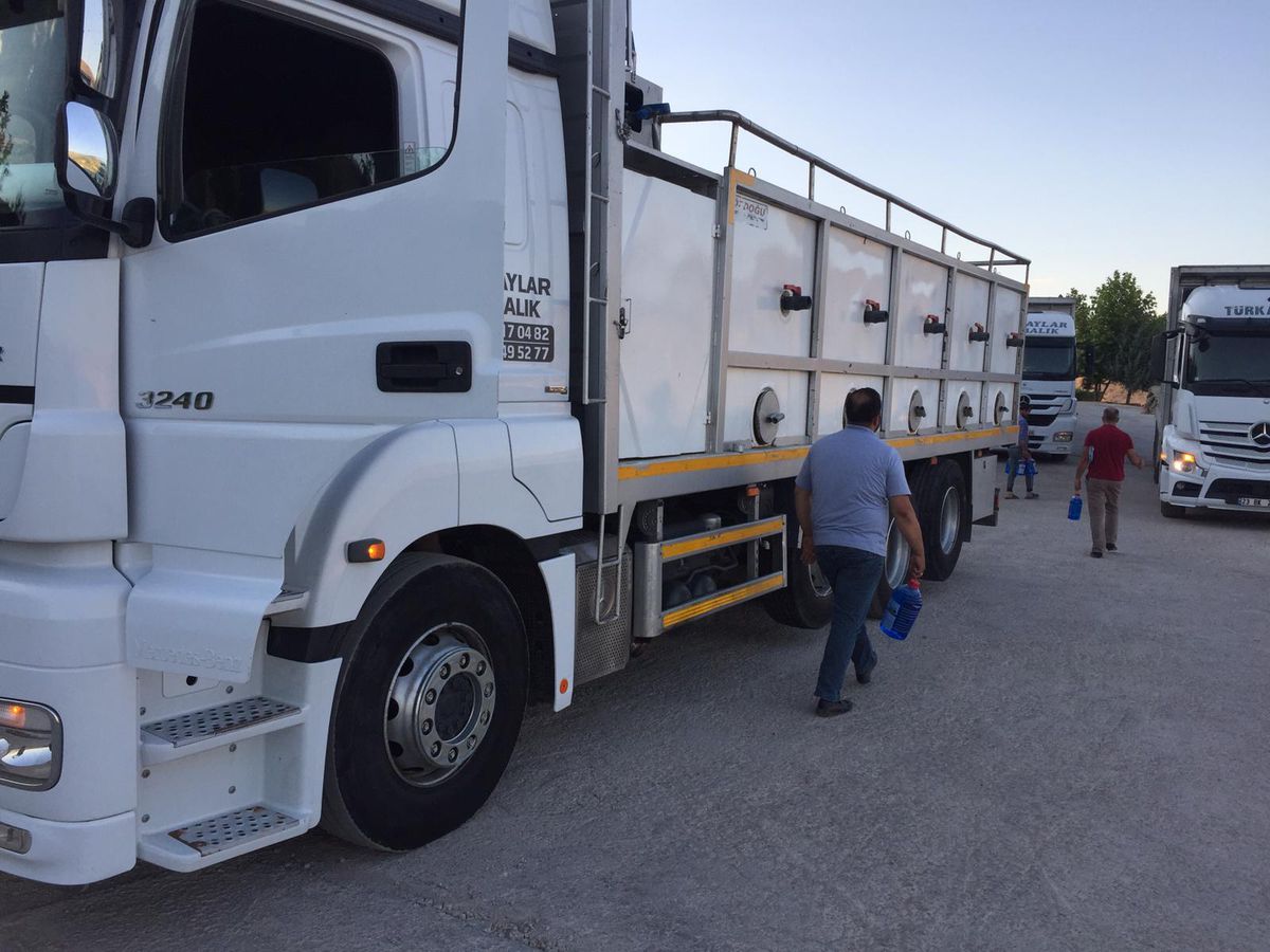 Keban\'dan Marmaris\'teki yangın bölgesine 6 su tankeri gönderildi